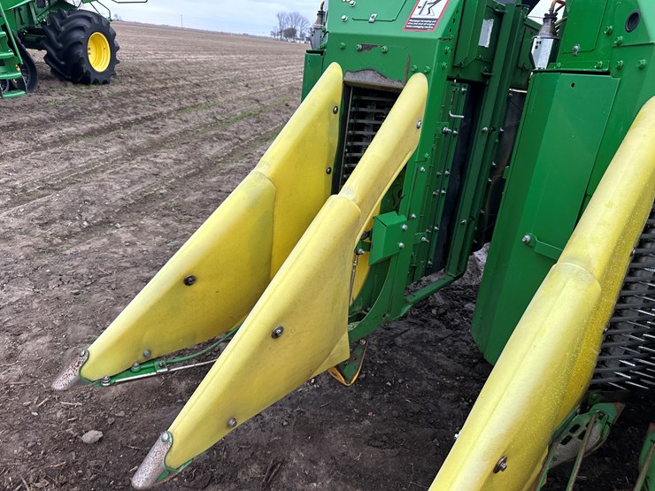 2021-john-deere-cp690-image-70