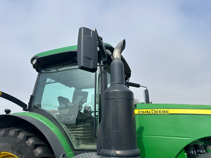 2019-john-deere-8295r-image-43