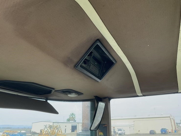 john-deere-8870-image-24