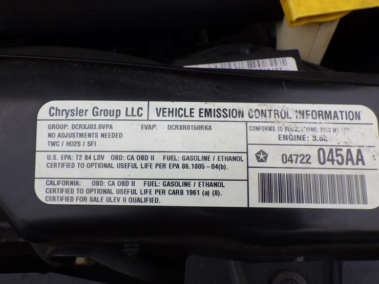 2013-dodge-grand-caravan-image-12