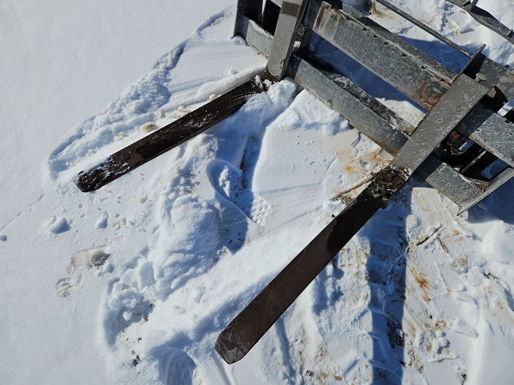 john-deere-725-image-2