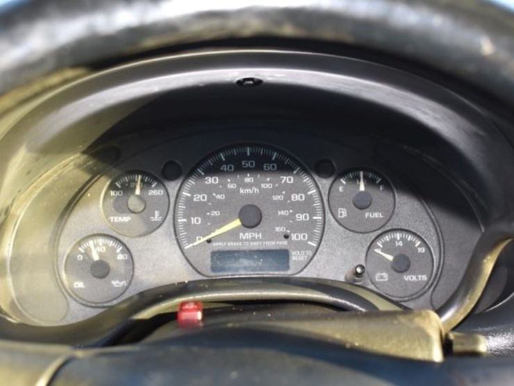 2001-chevrolet-s10-image-12