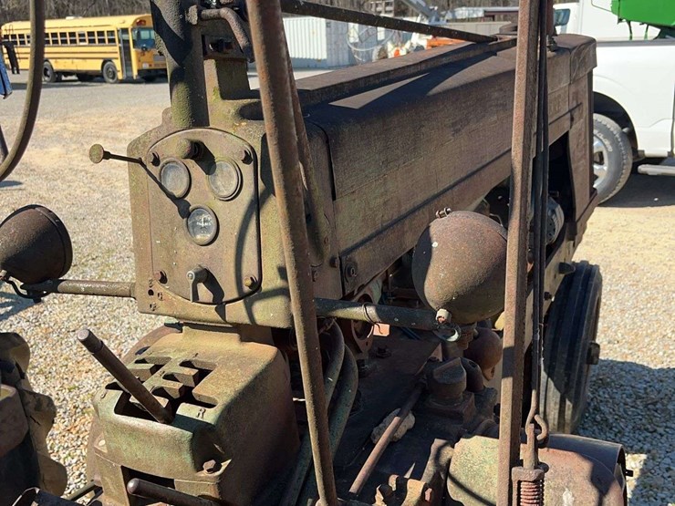 john-deere-50-image-7