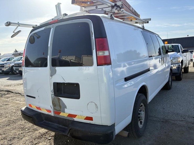 2008-chevrolet-express-3500-image-20