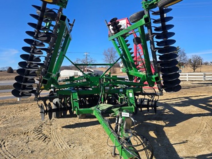 john-deere-637-image-13