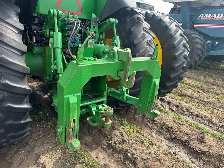 2019-john-deere-8295r-image-29