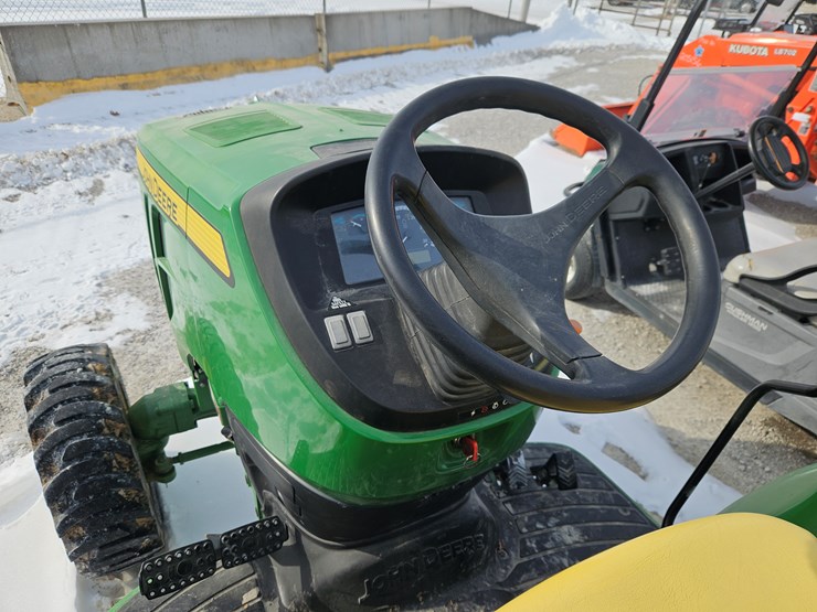 2017-john-deere-3033r-image-9