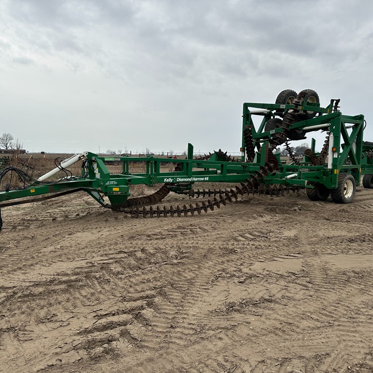 #38829 • Kelly 46' Diamond Harrow 46