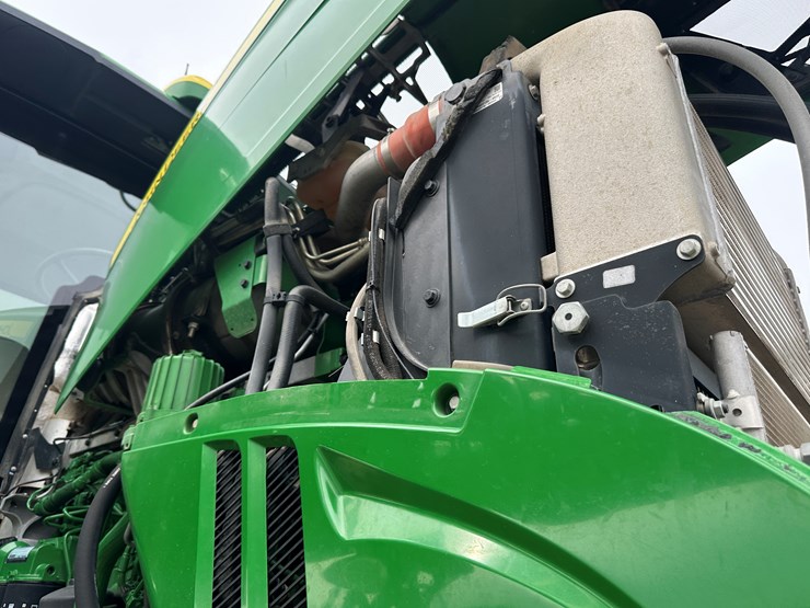 2021-john-deere-r4044-image-89