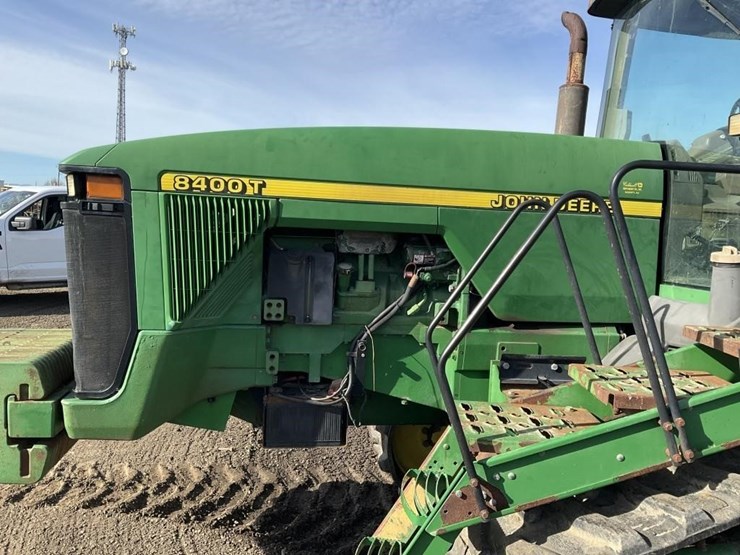 john-deere-8400t-image-15