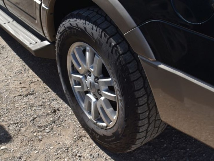 2014-ford-expedition-image-5