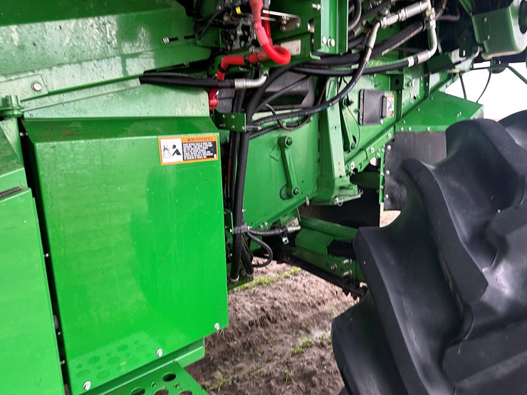 2020-john-deere-s780-image-71