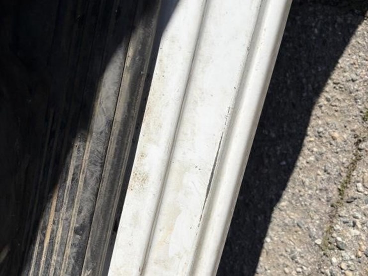 2017-chevrolet-2500-image-34