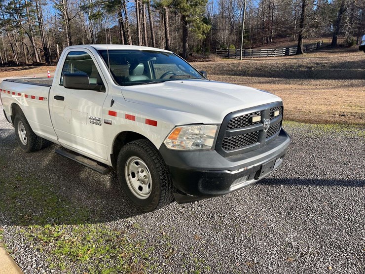 2017-dodge-1500-image-10