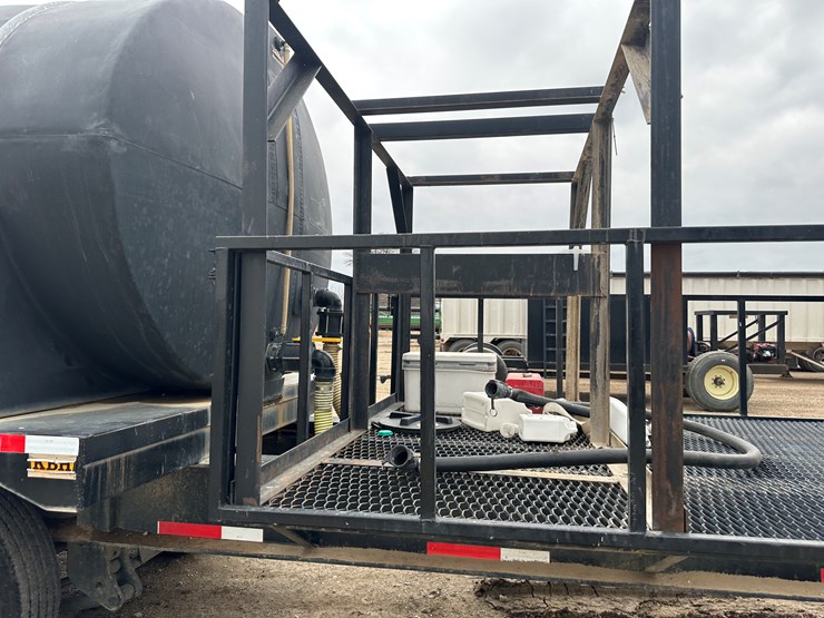 #38802-•-2022-kbh-40'-t/a-6000-gallon-nurse-trailer-vin:-1t9gn4022nc623368-image-45