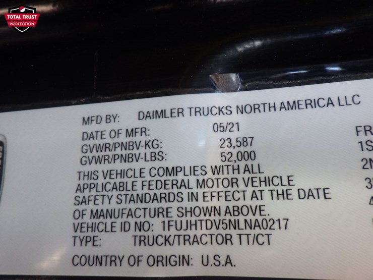 2022-freightliner-cascadia-116-image-18