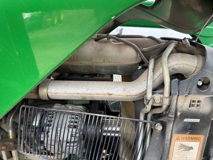 2014-john-deere-5075m-image-53