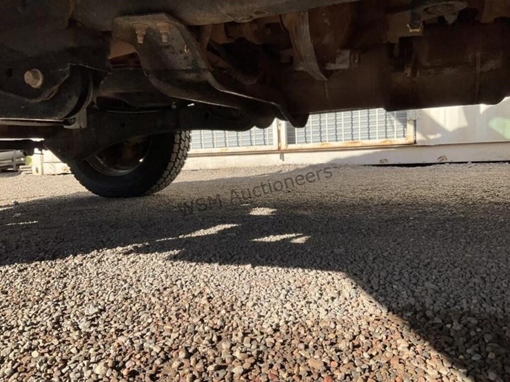 2015-ford-f550-image-28