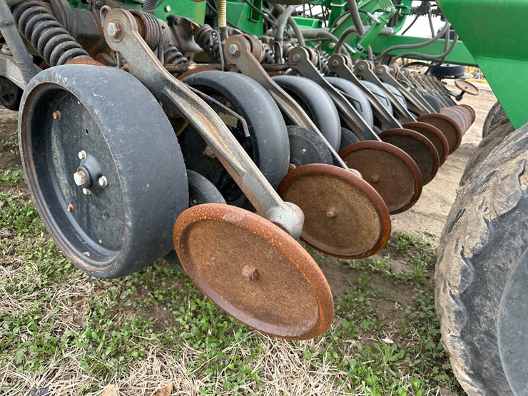 john-deere-1890-image-39