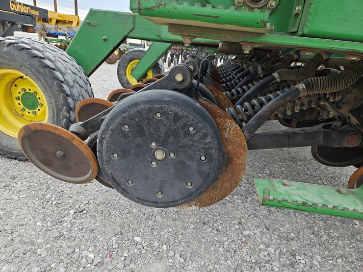 1999-john-deere-1560-image-13