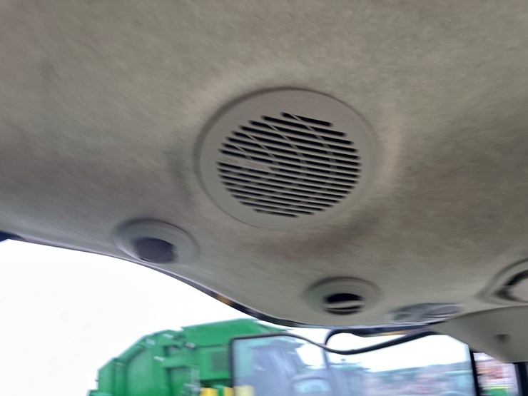 2020-john-deere-s780-image-130