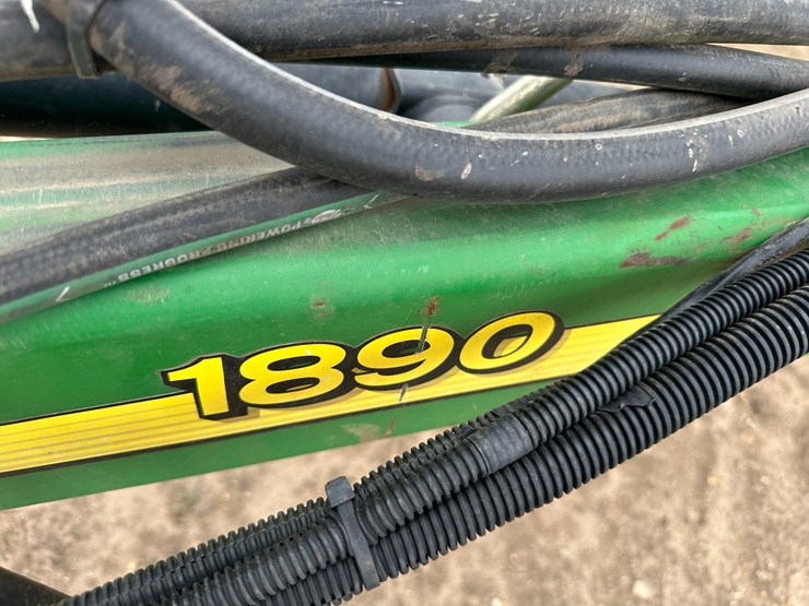 john-deere-1890-image-55