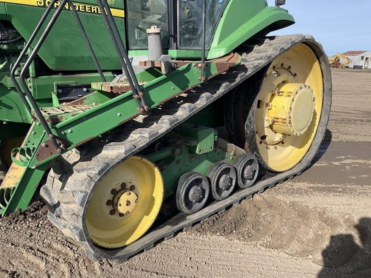 john-deere-8400t-image-16