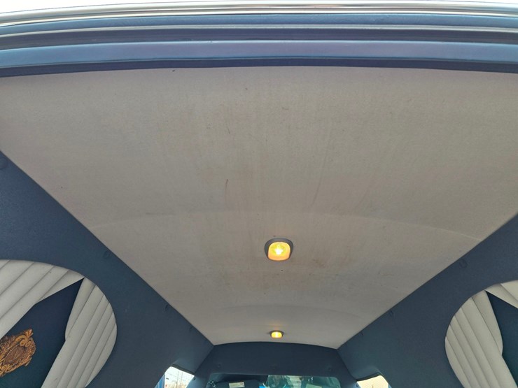 2004-cadillac-eagle-ultimate-hearse,-eagle-coachbuilders,-hearse-collector-special-image-33