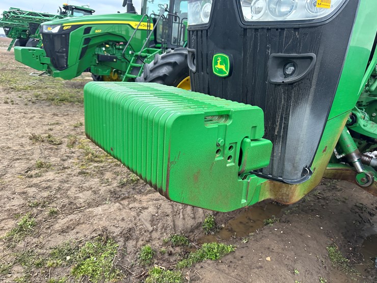 2012-john-deere-8335r-image-38