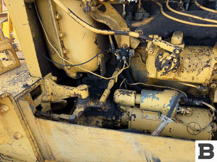 caterpillar-d6c-image-42