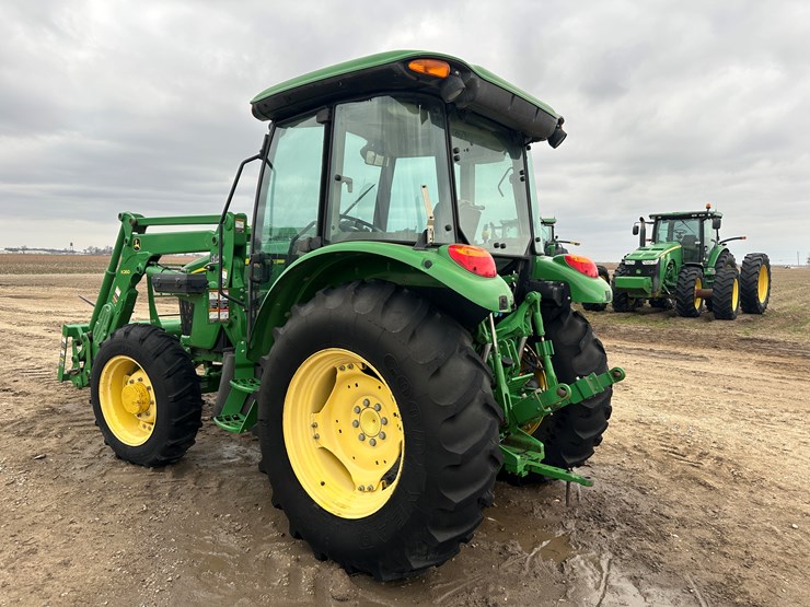 2014-john-deere-5075m-image-4