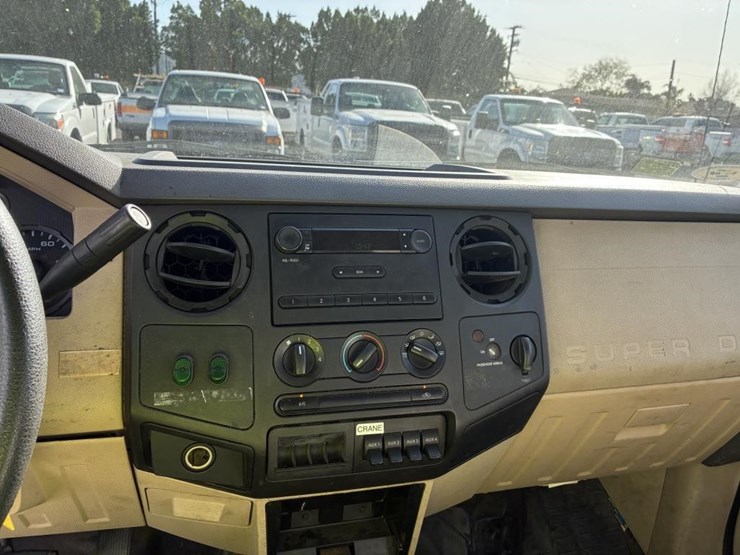 2008-ford-f350-image-14