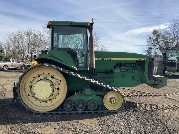 john-deere-8400t-image-6