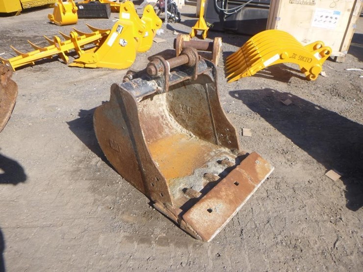 caterpillar-22-image-2