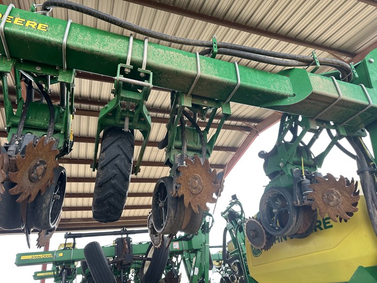 john-deere-1725c-image-45