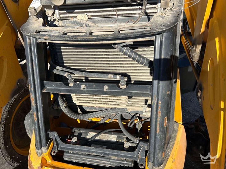 2016-jcb-3cx-image-7