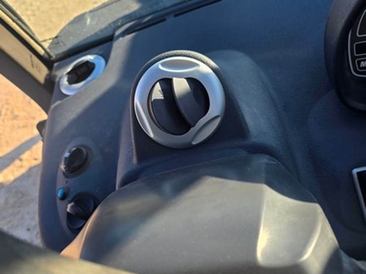 2015-manitou-mt625h-image-20