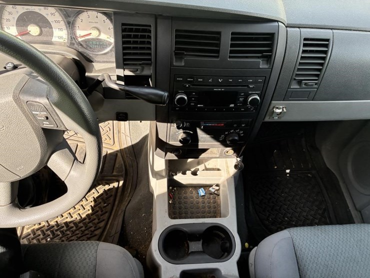 2008-dodge-durango-image-16