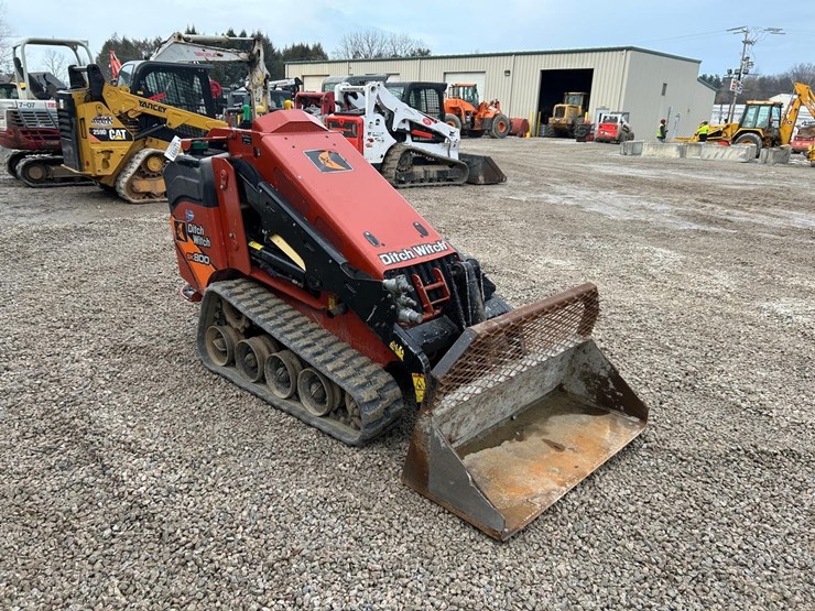 2019-ditch-witch-sk800-image-6