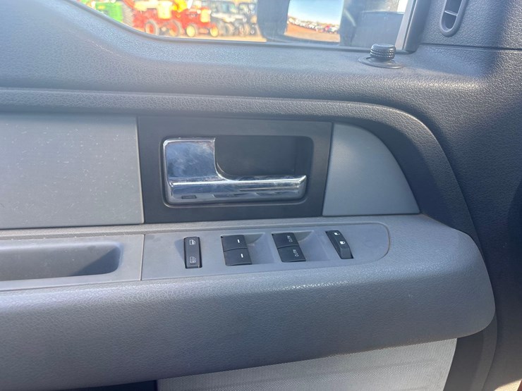 2014-ford-f150-image-17