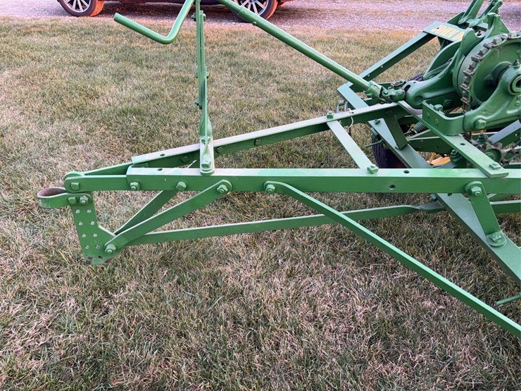 john-deere-van-brunt-cca-field-cultivator-image-39