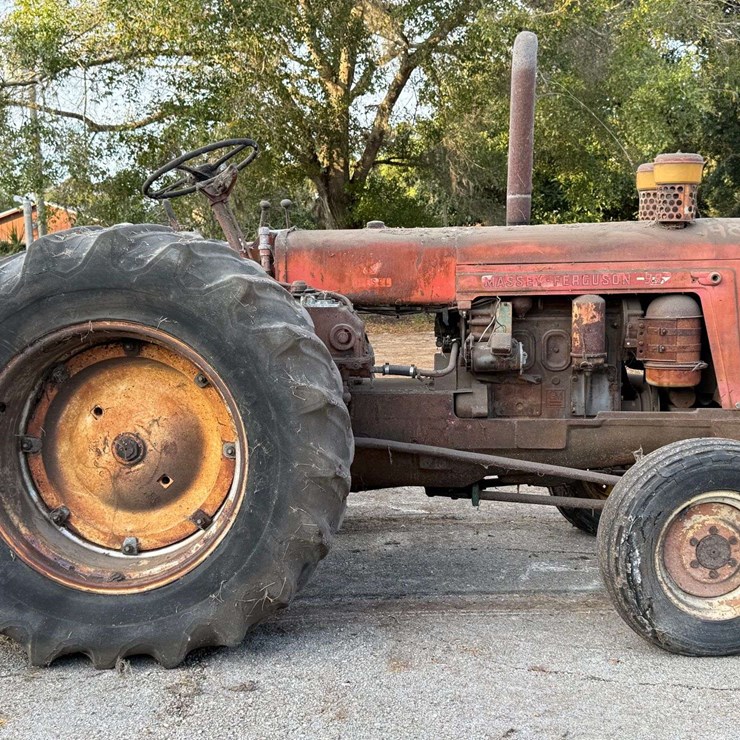MASSEY-FERGUSON 98