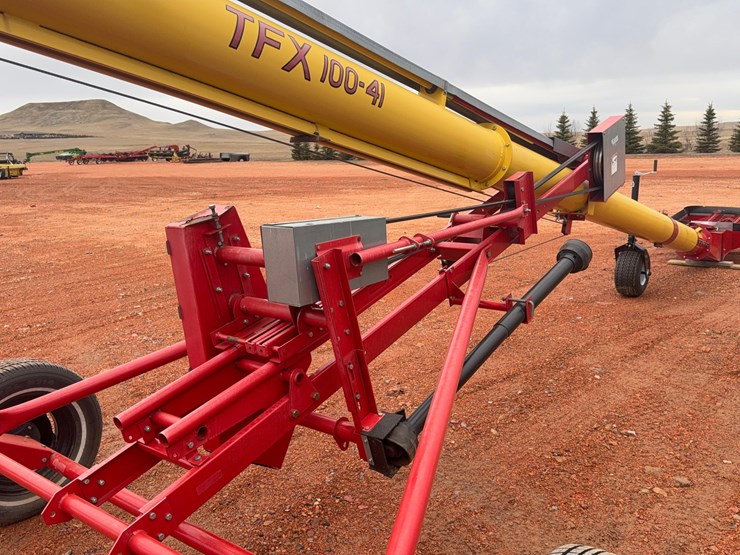 westfield-tfx-100-41-grain-auger-image-7