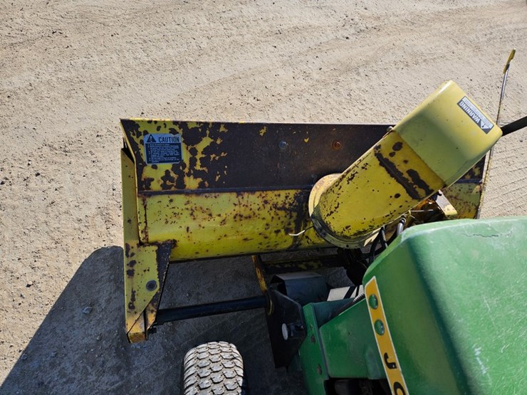 john-deere-140-image-10