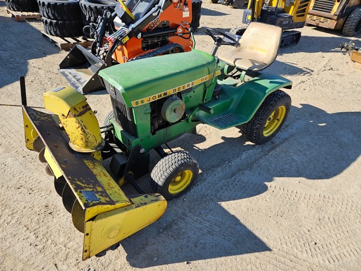 john-deere-140-image-1
