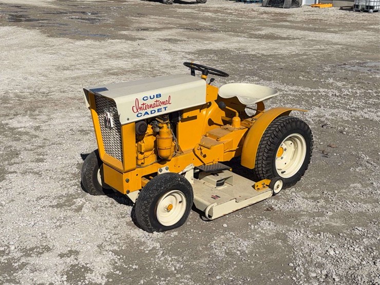 international-cub-image-1