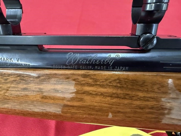 weatherby-mark-v-.257-w.m.-rifle-image-8