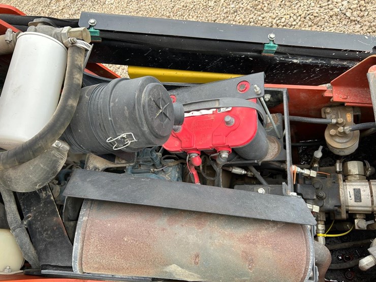 2019-ditch-witch-sk800-image-15