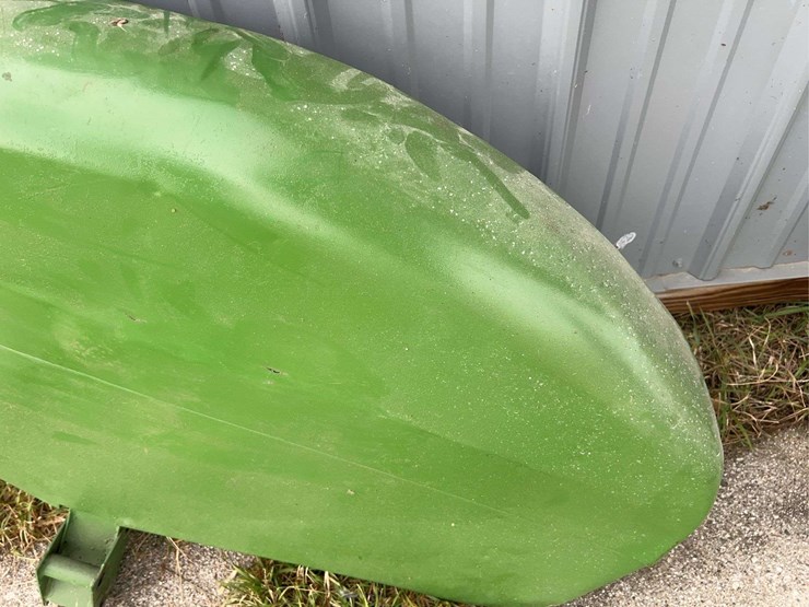 john-deere-model-h-fenders-and-brackets-image-16