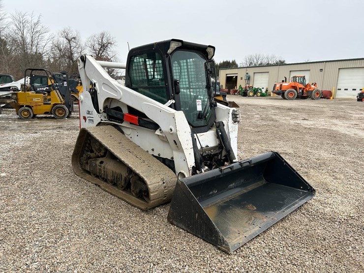 2019-bobcat-t870-image-6